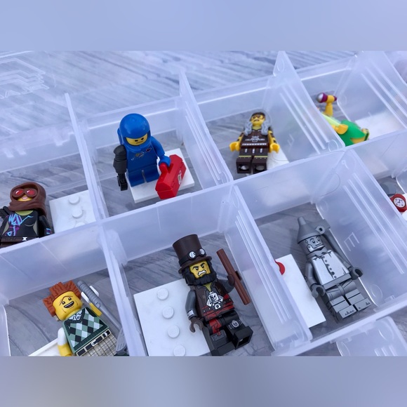 Lot 14 LEGO Minifigures Blind Bag Lego Movie Series No Case Included - Picture 4 of 10